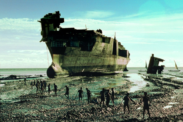 ship_breaking.jpeg